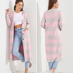 Pink and Gray Checkered Women's Sweater Rivir